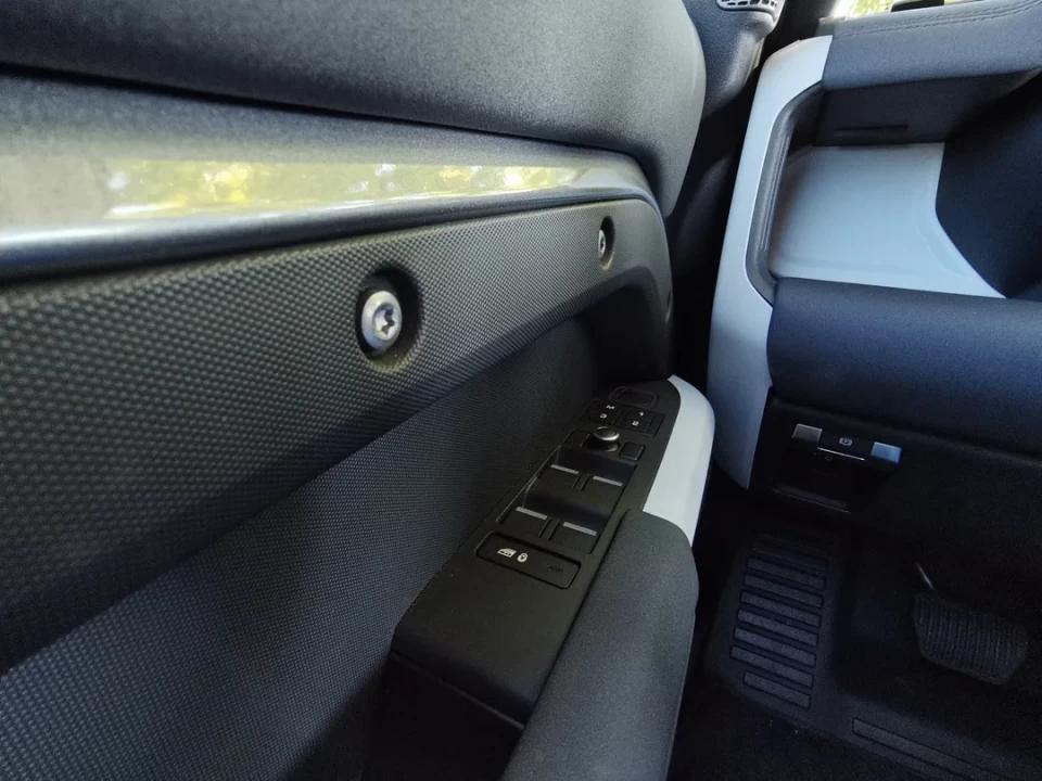 路虎卫士极度试驾,新款路虎卫士越野深度评测