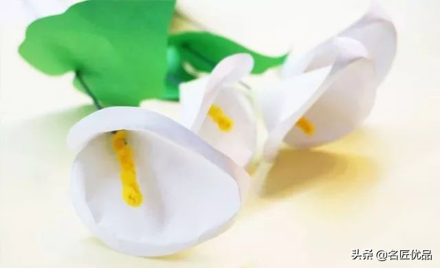 教师节创意手工:一张纸,还能编出花来?没想到一张纸也能美美哒