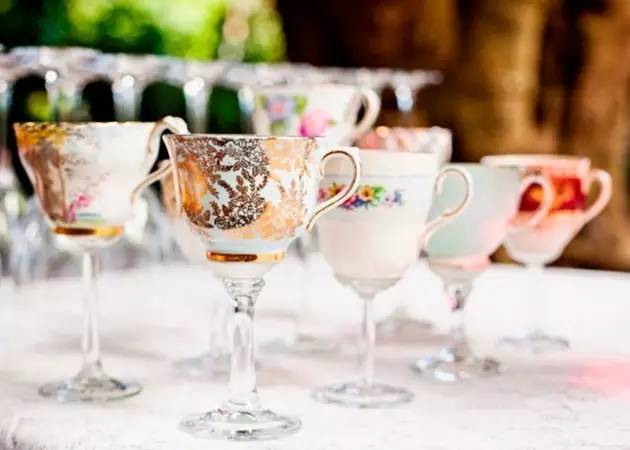 杯子手工改造,手工装饰自己的玻璃杯