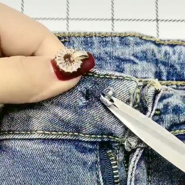 牛仔裤扣子坏了怎么办替换,牛仔裤的扣子烂了别着急扔