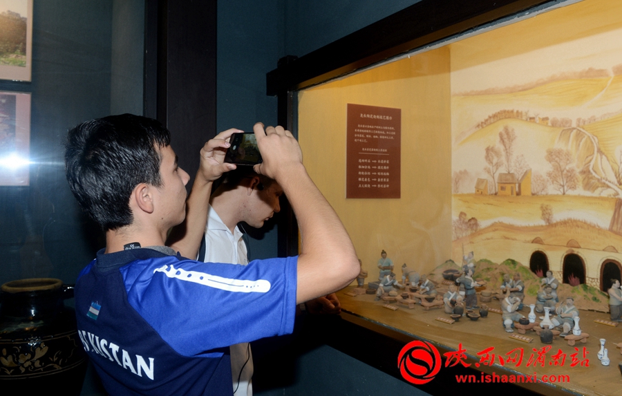 乌兹别克斯坦杯足球赛,乌兹别克斯坦与韩国队足球赛