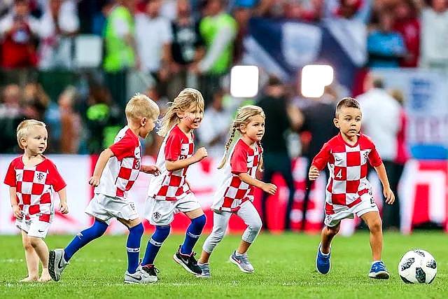 恒大全华班中甲,恒大全华班视频