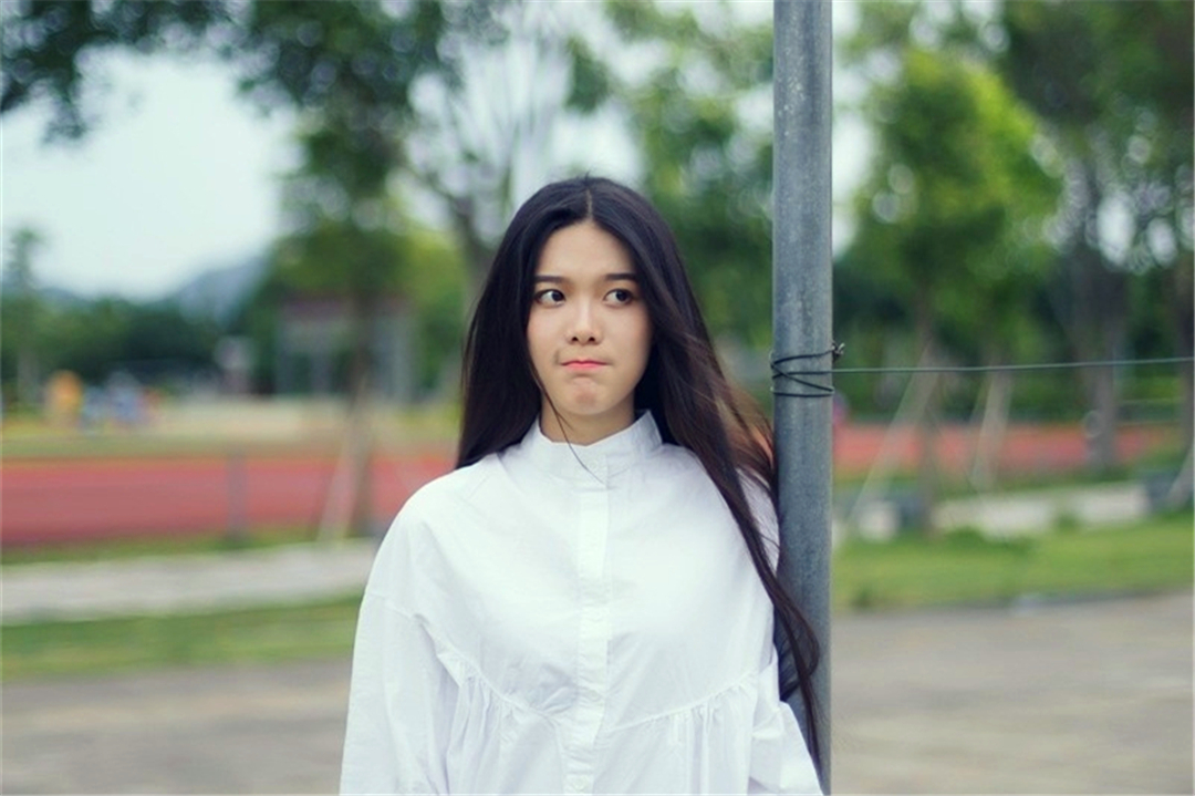 天蝎无缘无故对你好,为什么天蝎对你忽冷忽热