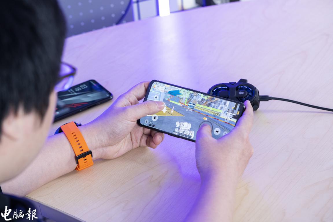 红魔6pro60hz和165hz区别,165hz玩游戏有多少帧