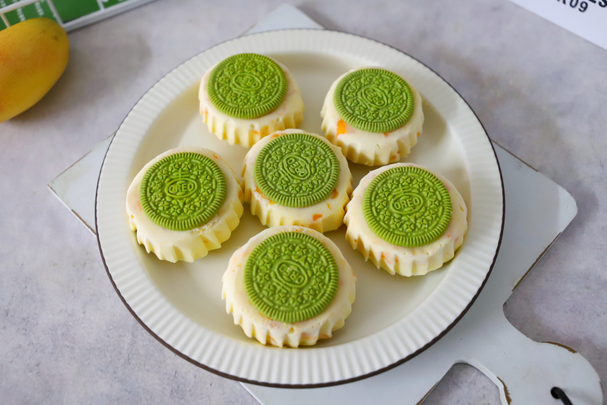 冰淇淋三明治怎么做,有冰箱就能做的冰淇淋