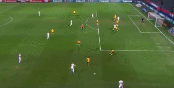 巴萨送点球,巴萨利物浦登贝莱两次踢飞