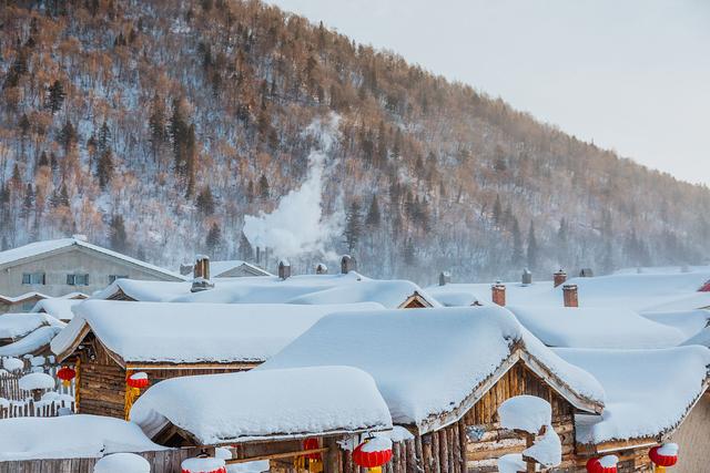 黑龙江省牡丹江市雪乡第一场大雪,雪乡迎来深秋第一场雪