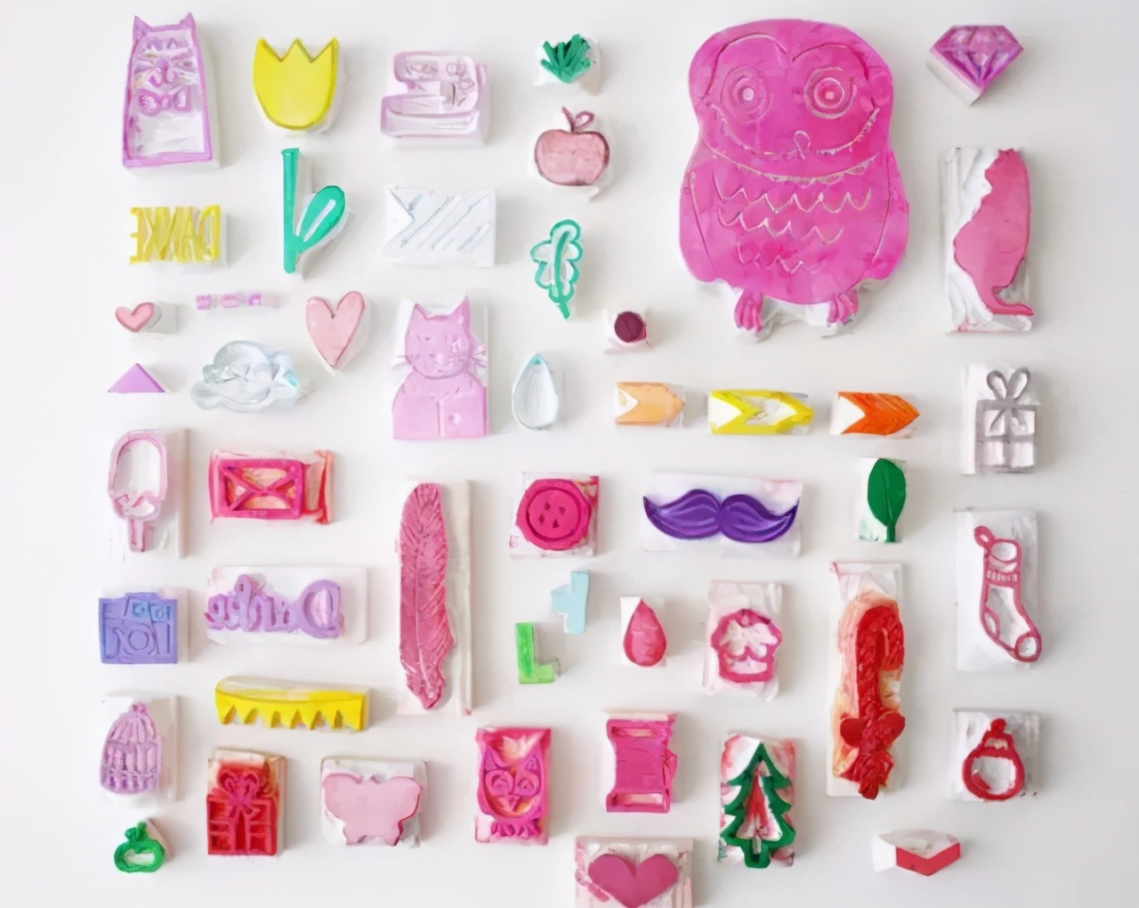 一块钱的可塑橡皮咋做,拿普通橡皮刻印章