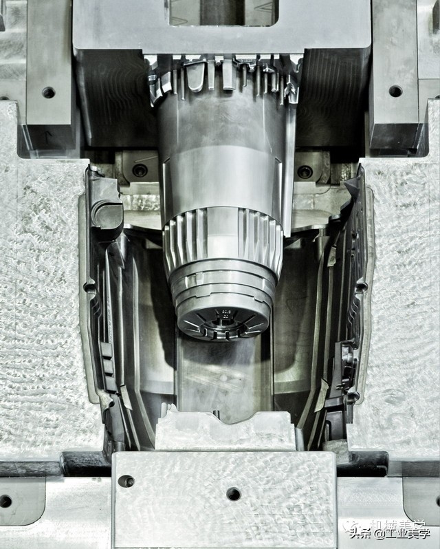 模具是工业之母什么是工业之父,模具被誉为工业之母