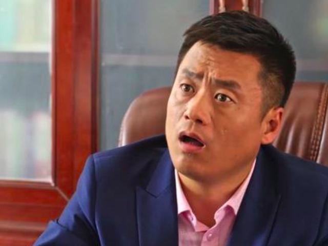 宋晓峰赵本山第几号弟子,赵本山宋晓峰报告