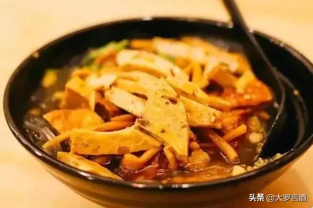 漳州和厦门哪个城市好,漳州和厦门哪个更美