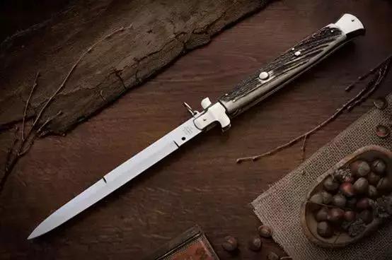 哪怕是一把小刀,可能也会有一堆亲戚