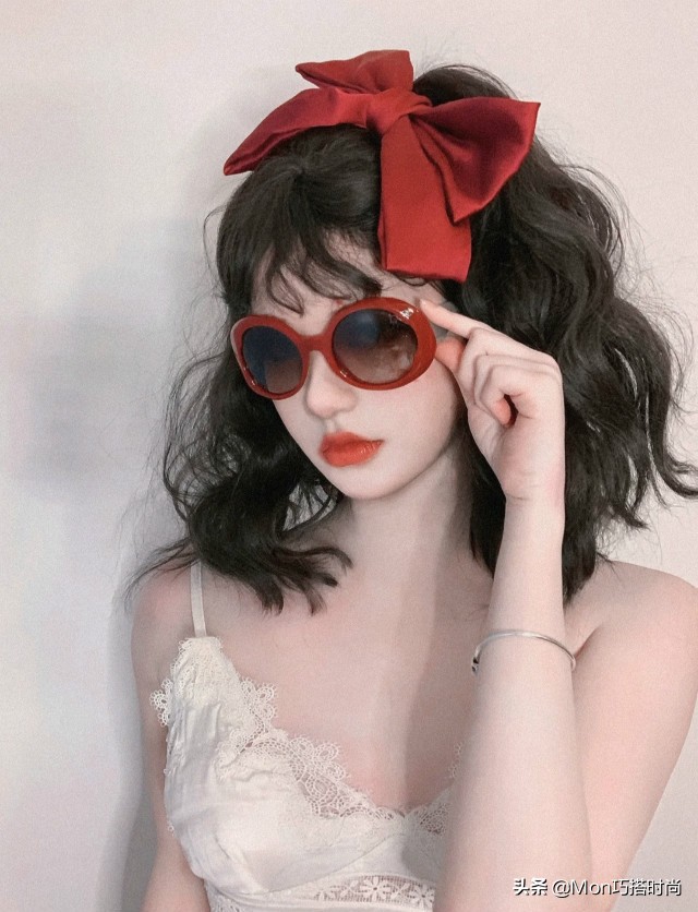 为什么一卷发就显老,为什么你烫的头发显老气