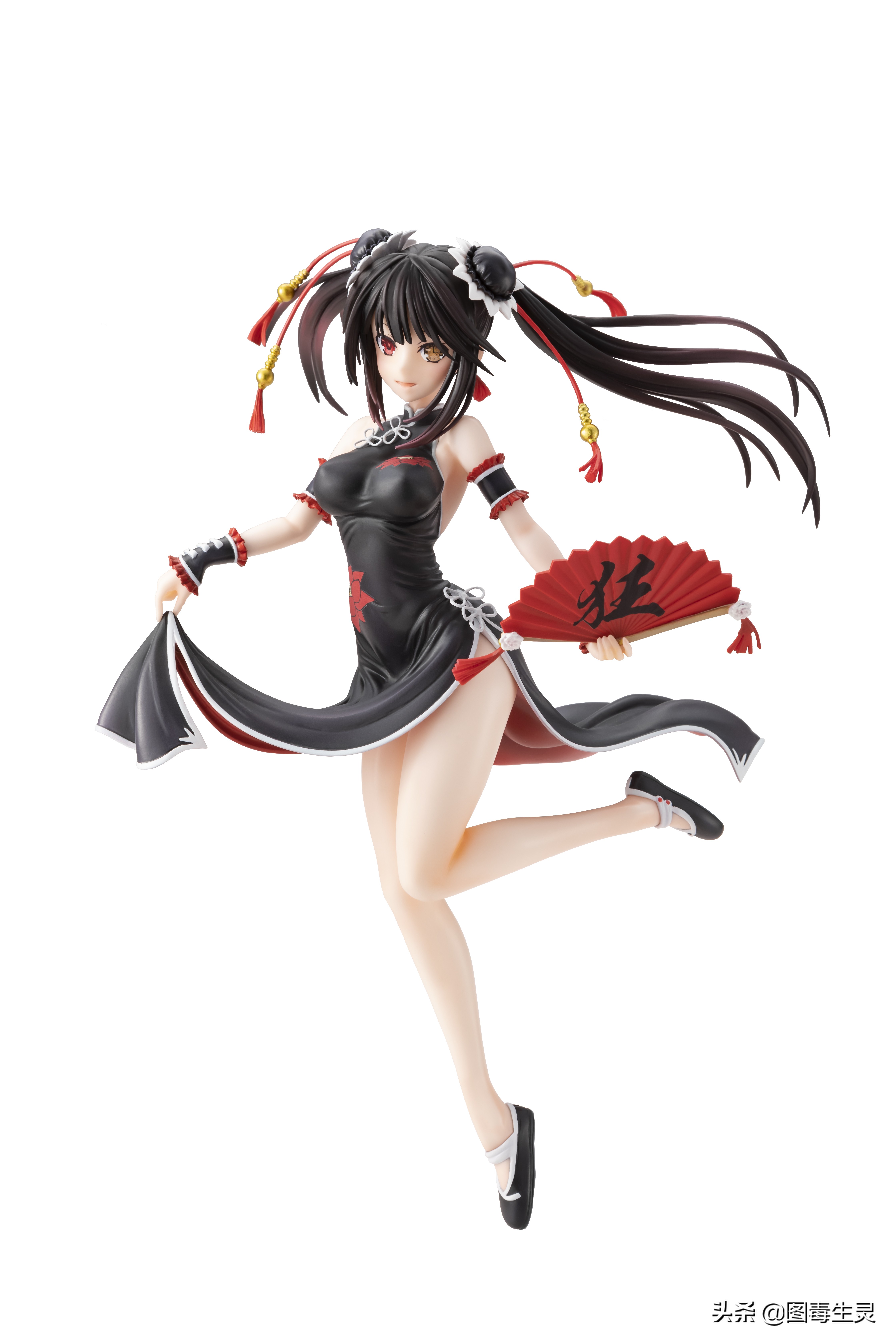 手持狂字折扇身穿黑红旗袍-时崎狂三爆乳中华娘造型手办