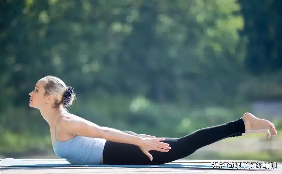 屁股大胯宽瑜伽哪些动作能改善,躺着可以改善假胯宽的瑜伽动作
