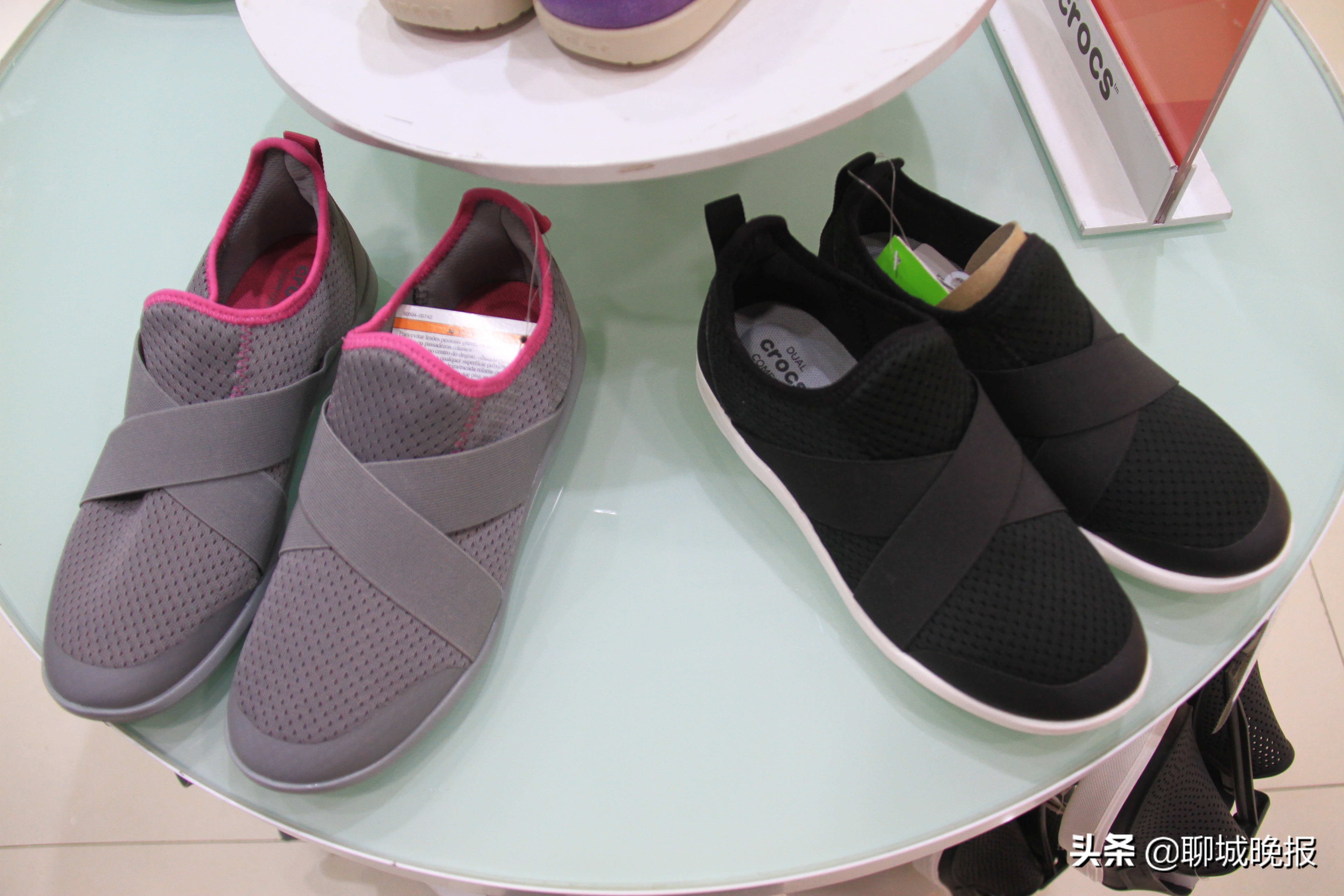 线上秒杀线下试穿全场底价送鞋到家：第七届百大金鼎鞋品内购会与往常不一样