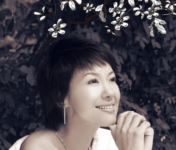 女霸总与穷小伙的爱情,女霸总爱上穷小伙完整版