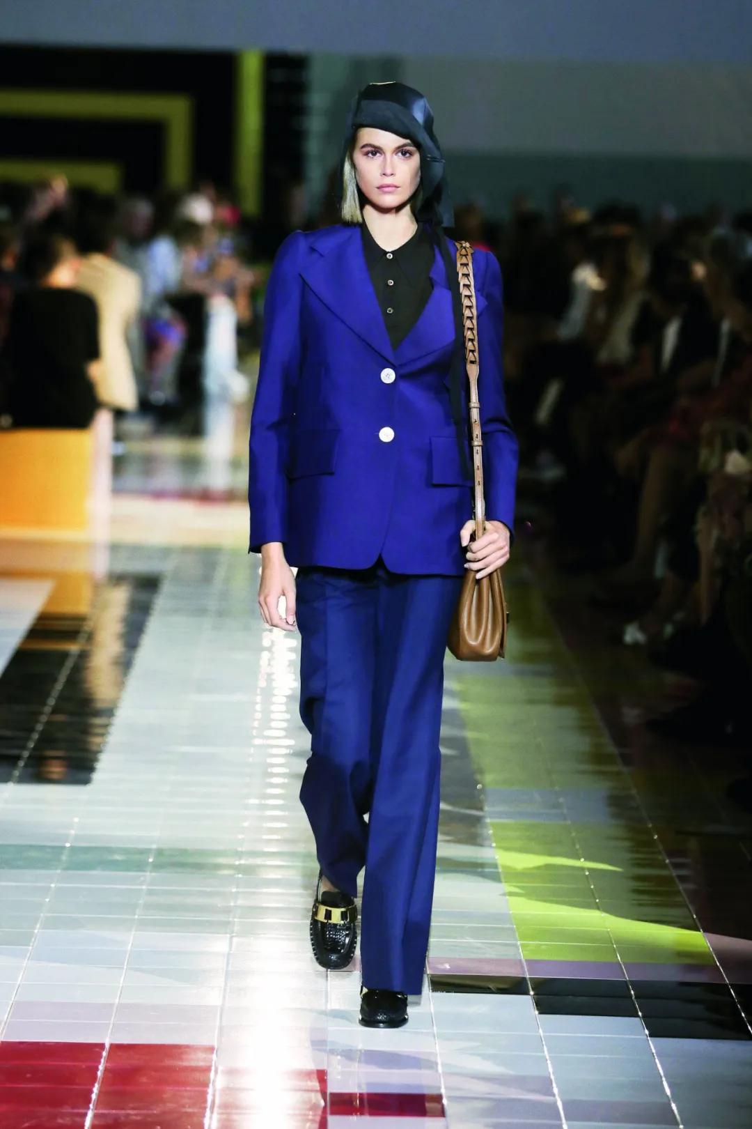 戴帽子是对人不礼貌吗,戴帽子是什么心态