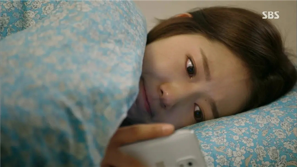 《匹诺曹》丨我们每天平均说谎25次?谈一场不说谎的恋爱吧