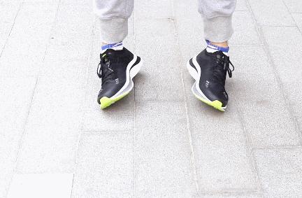 小米有品耐克跑步鞋,小米回力跑鞋价格表