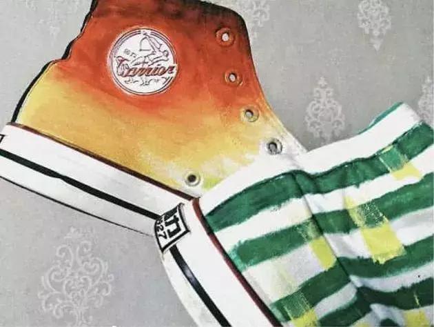 小白鞋什么时候穿好,小白鞋过时了吗