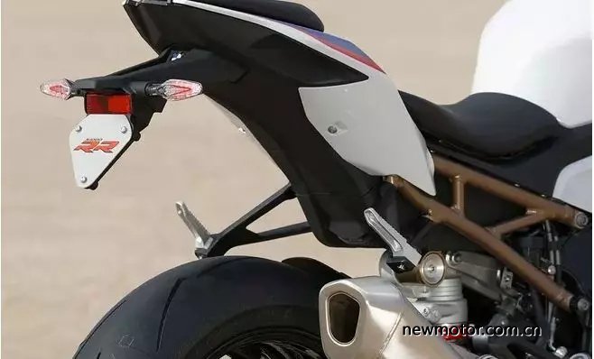 新款宝马s1000rr有什么改变,19款宝马s1000rr赛道版