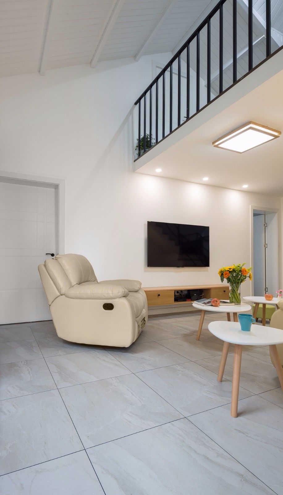 屋顶小露台改造书房,房屋阳台翻新改造成书房