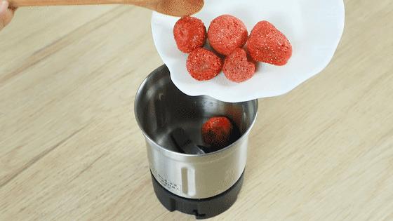 自己在家做牛轧糖的做法,自制牛轧糖的做法教程