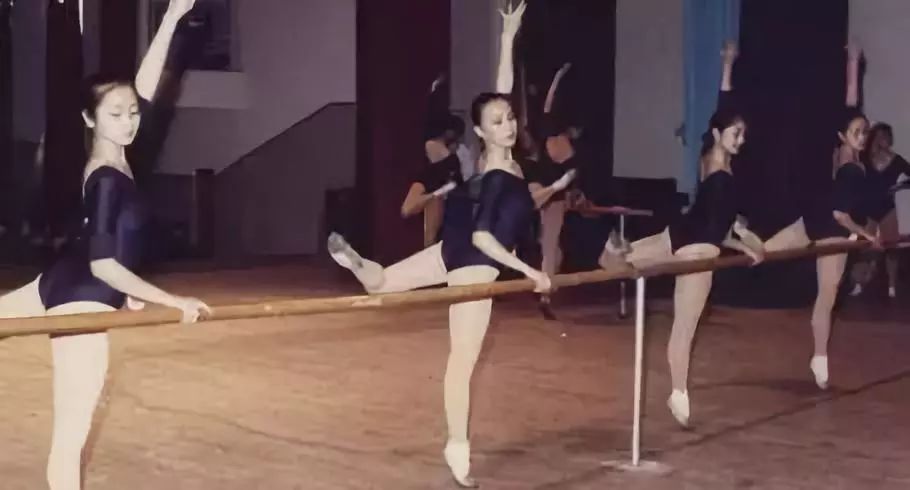 陈数岁月从不败美人原声,陈数岁月从不败美广告原图