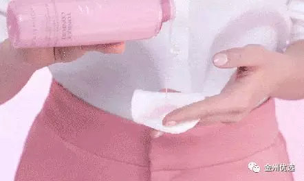 兰蔻大粉水油皮不能用吗,兰蔻粉水男士可以用吗