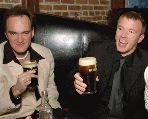 著名“怪胎”大导演最新*片爽**，冲这光头主演我就燃爆了