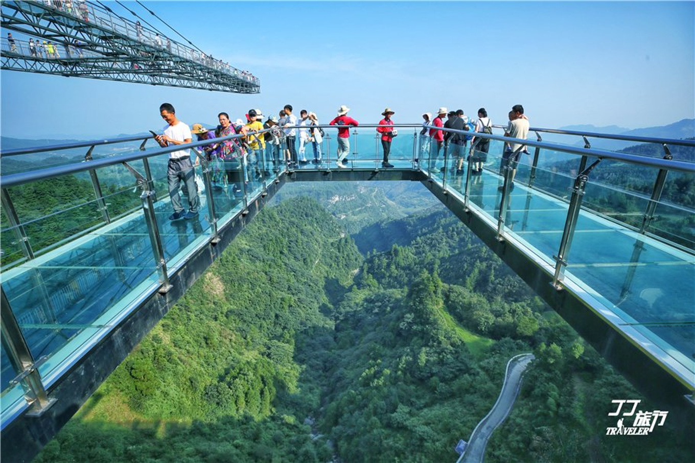 重庆神奇的地方有哪些,为什么重庆称为网红城市