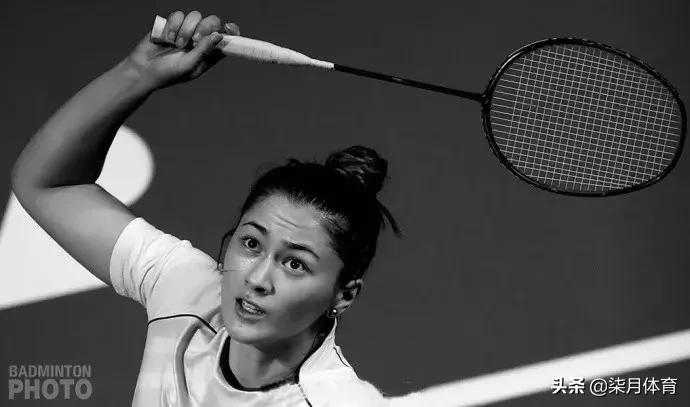 高远球打不好除规范动作外,还要掌握这些关键点