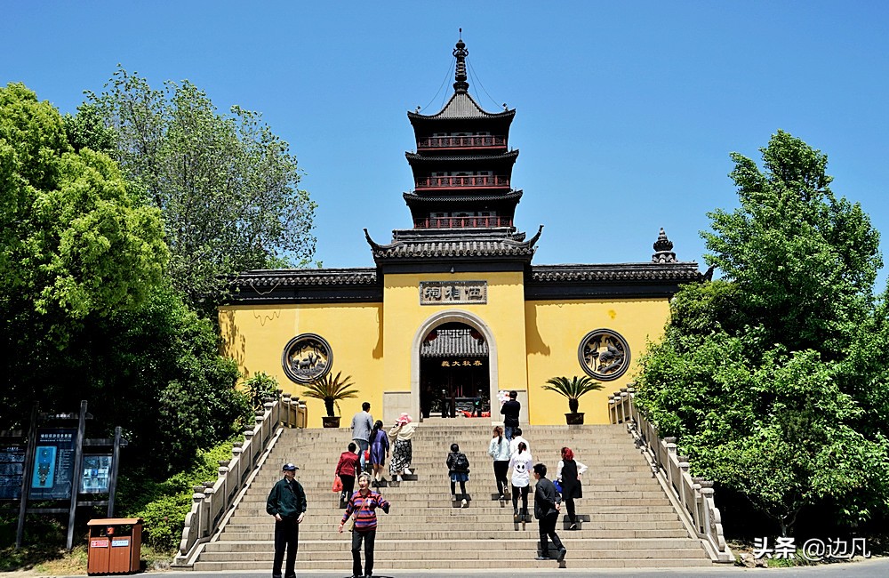 南湖是浙江三大名湖之一,嘉兴南湖三大名湖