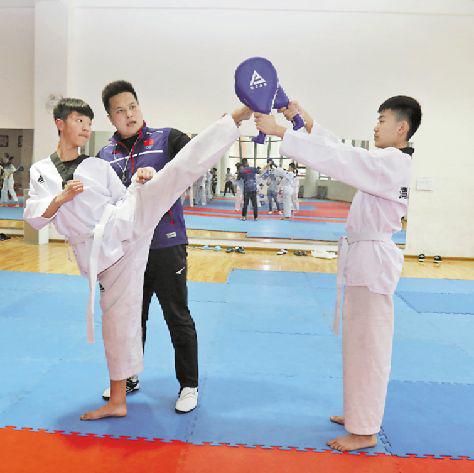 渭南体校暑期夏令营,渭南青少年冬夏令营