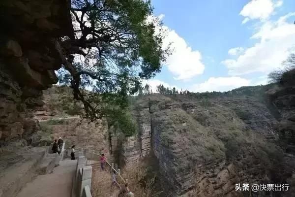 云南十大红色旅游景点都有哪些,云南西双版纳有哪些景点值得去玩