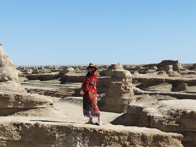 茶卡盐湖天空之镜离青海湖多远,大西北茶卡盐湖翡翠湖