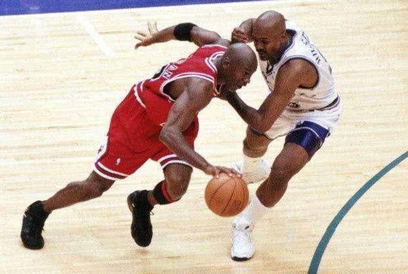 NIKE篇LASTSHOT乔丹一战封神，成就六冠公牛，王朝谢幕！