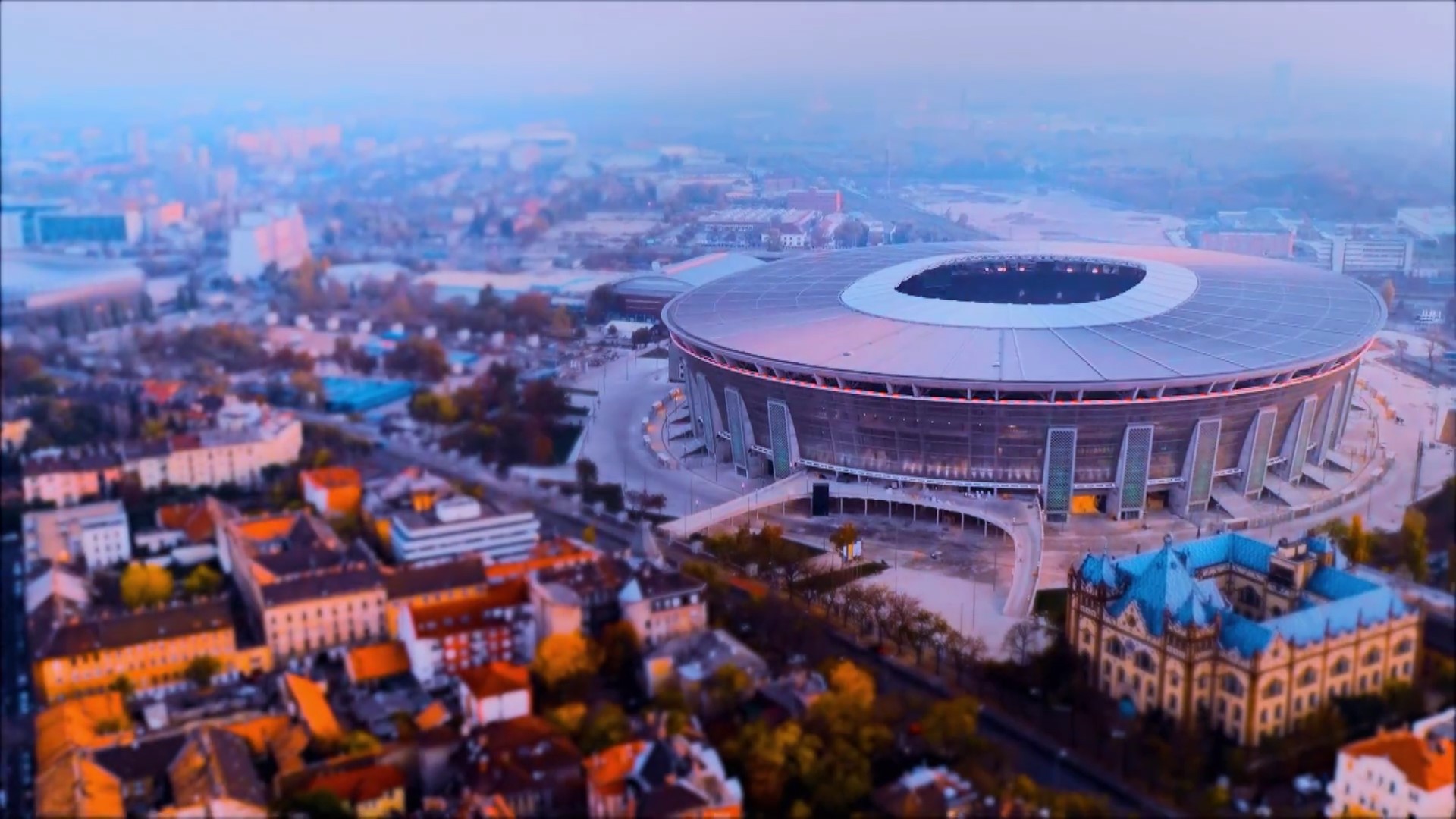 欧洲杯预选赛葡萄牙c罗4球,c罗获普斯卡什奖颁奖典礼照片