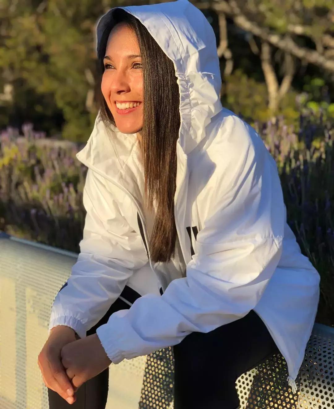 浣犺涪鐞冪殑鏍峰瓙鐪熺編,浣犺涪鐞冪殑鏍峰瓙鐪熺編浣滄枃