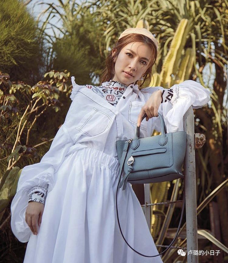 最有权势的德国总理天天背的千元包，这个法国的品牌到底多好用