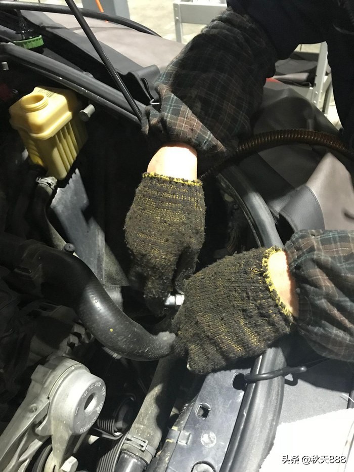 老款途锐3.0的十大忠告,老途锐3.2有多重