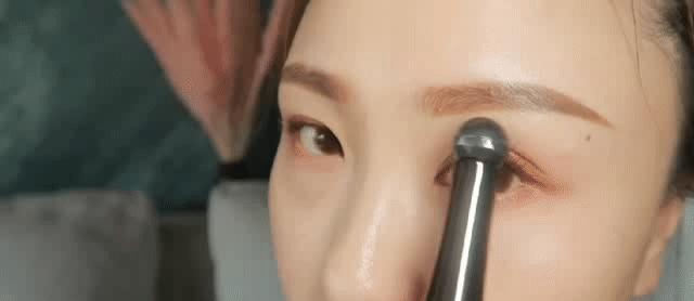 睫毛膏睫毛偏硬不卷翘,睫毛又短又塌下来用什么睫毛膏