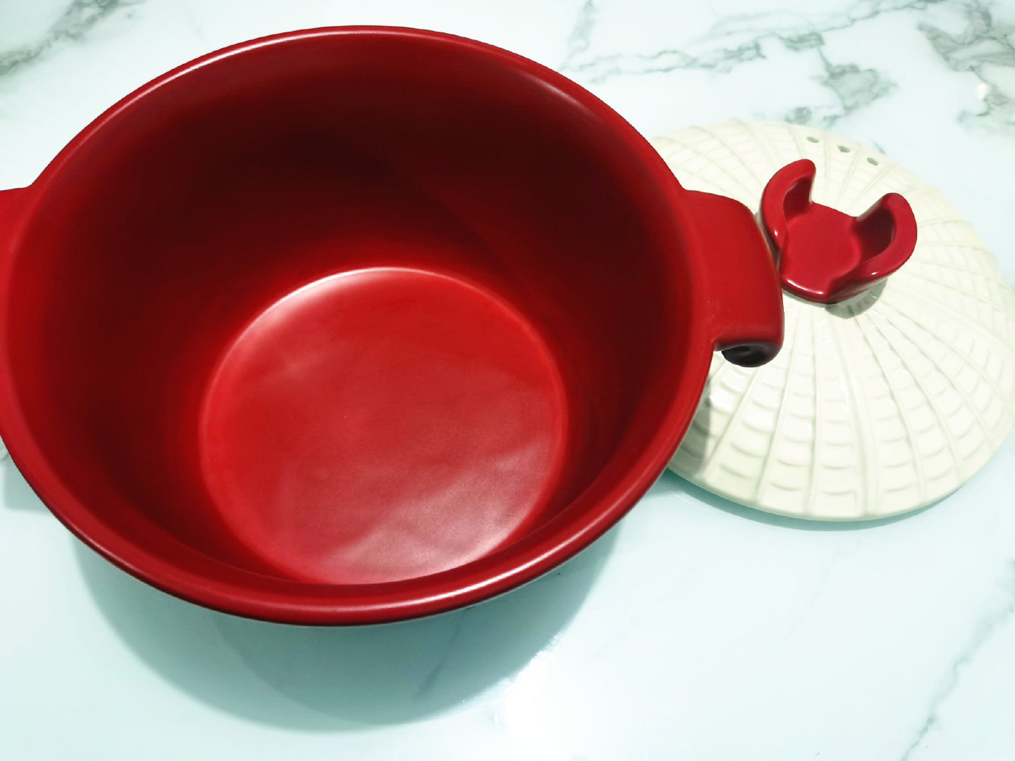 帝伯朗陶瓷锅像铁的一样,英国帝伯朗陶瓷锅