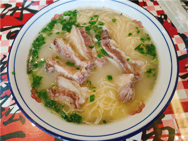 陈小春牛腩面三亚,陈小春的七爷面馆菜单