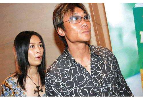 中国第一高峰前锋,那英第一任丈夫高峰现在怎么样了