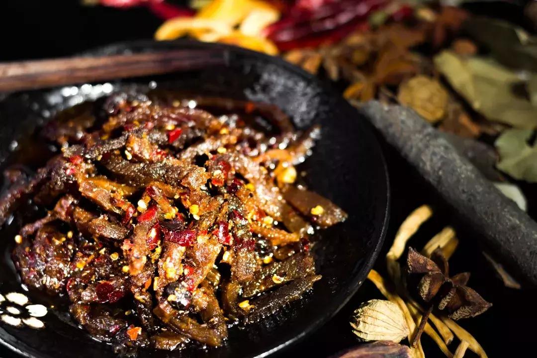 好吃到舔指头！咬上一口，肉汁儿四溢，满足到飘起来