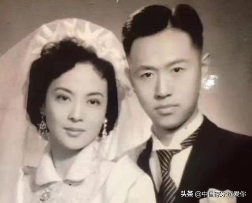 风华绝代张凤霞,风华绝代凤仪万千