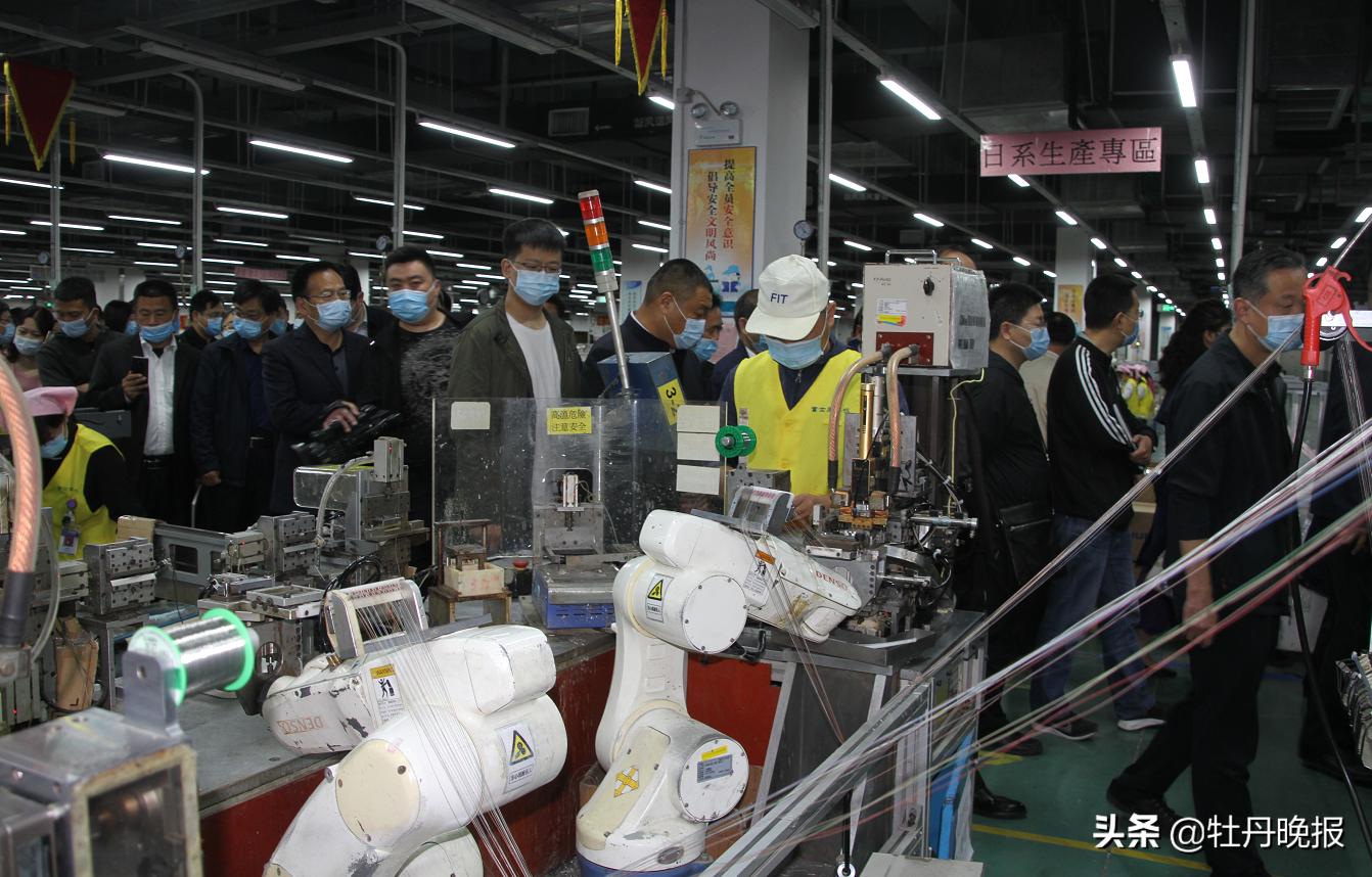 宸ヤ細鑱屽伐涔嬪鍝佺墝,鍙搷鍏氬缓鍝佺墝