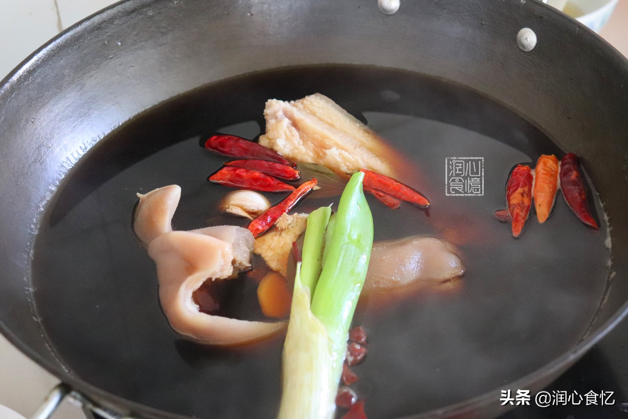 卤菜店的猪头肉卖多少钱一斤合适,卤味猪头肉